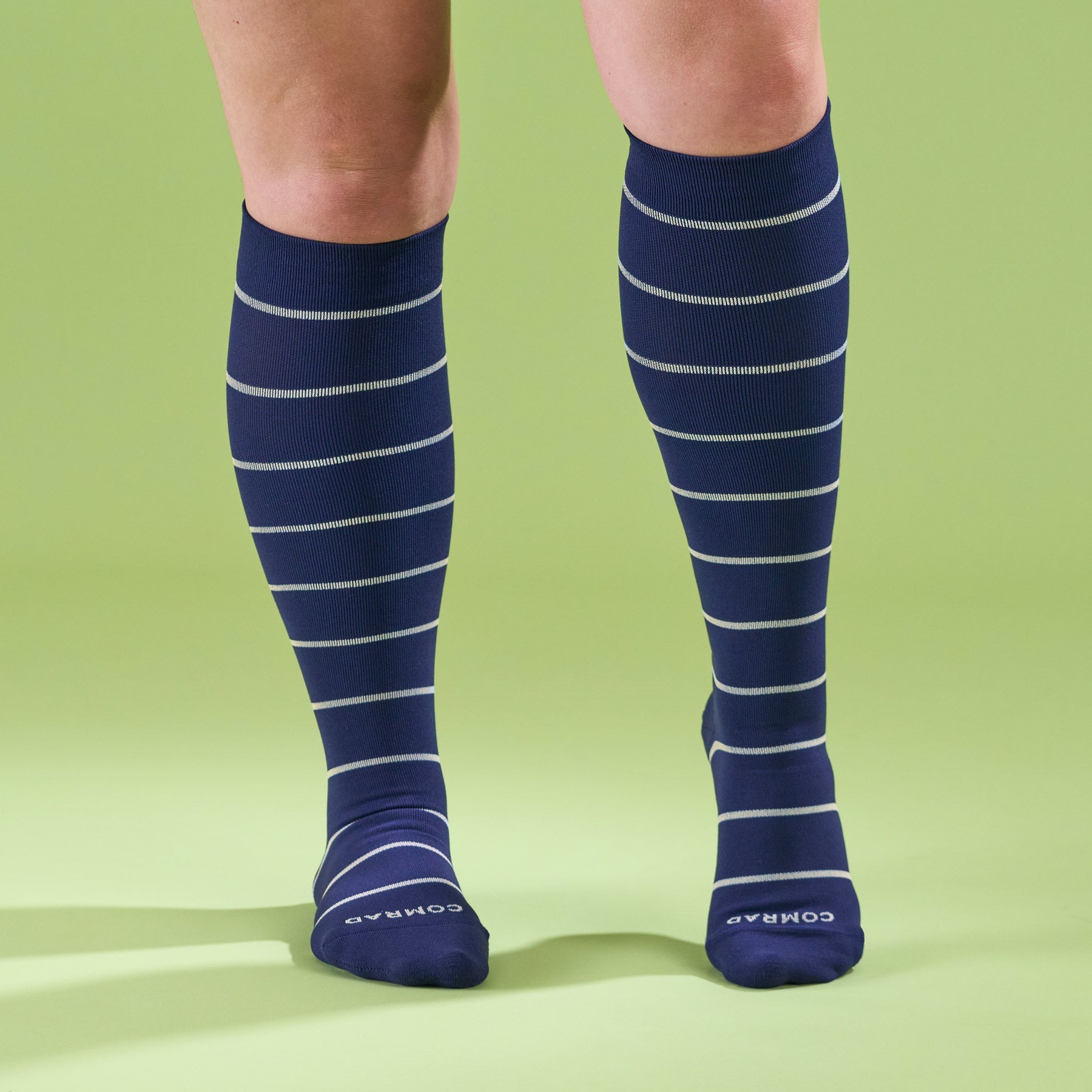 Knee-High Compression Socks – Stripes Navy/Sand