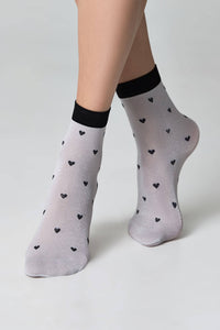 Shimmering Socks Conte Fantasy - "Hearts" Designs