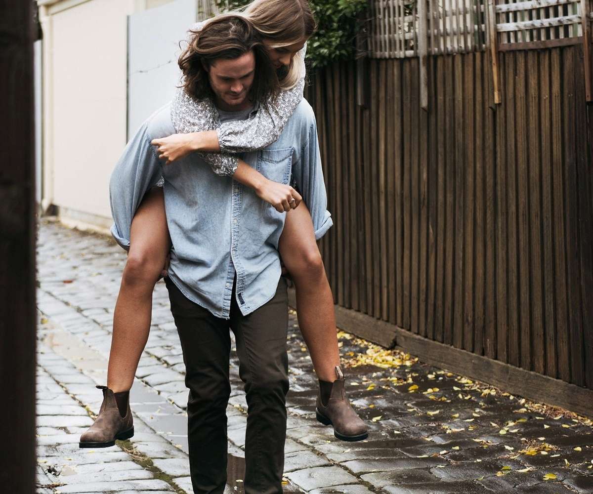 Blundstone 550 MEN'S CLASSICS CHELSEA BOOTS - WALNUT BROWN